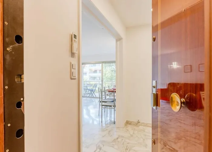 Renovated 3-room In A Leafy Park 公寓 *